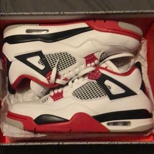 Air Jordan 4 retro